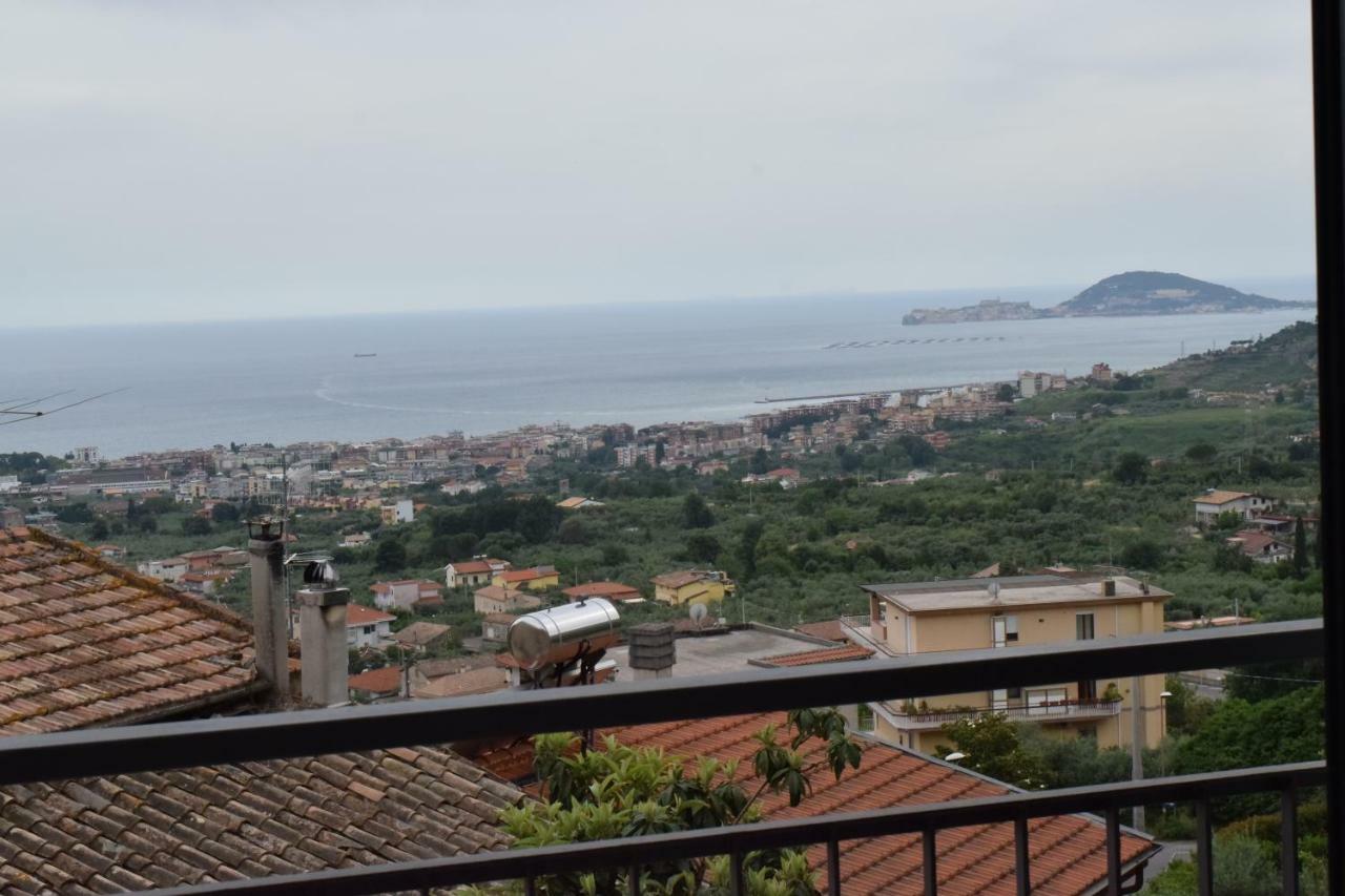 Altomuro 39 Di S.A. Formia Exterior foto